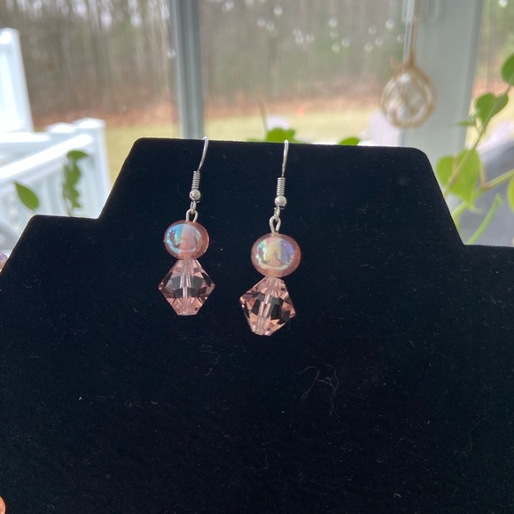 Vintage Pink Beaded Necklace and Earring Set - Picture 4 of 8